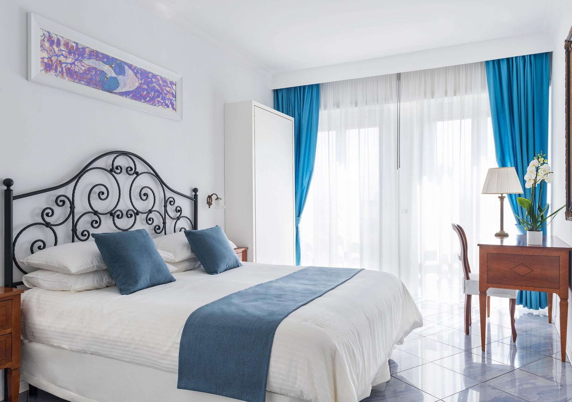 Fiorentini Residence Napoli Luaran gambar