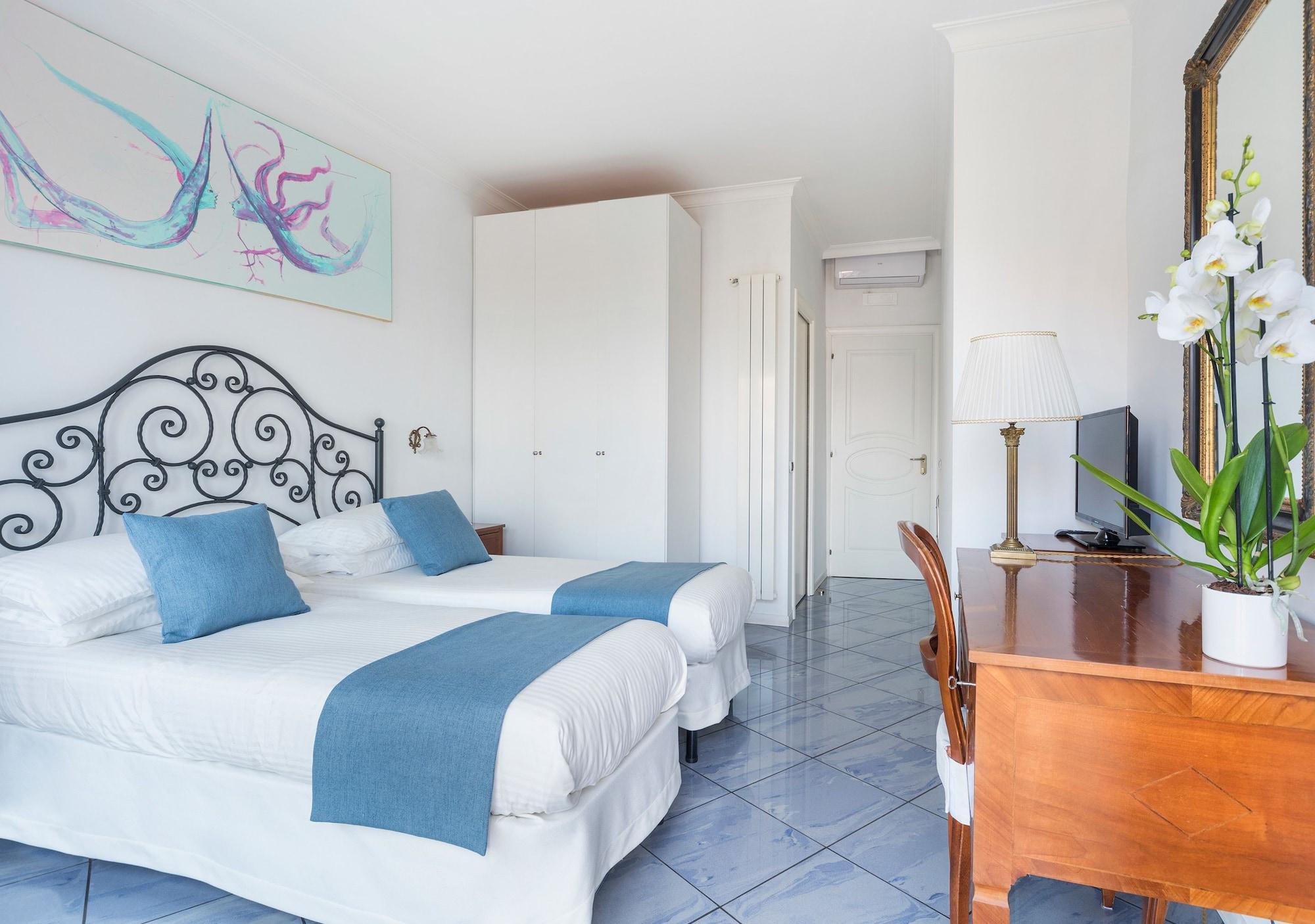 Fiorentini Residence Napoli Luaran gambar