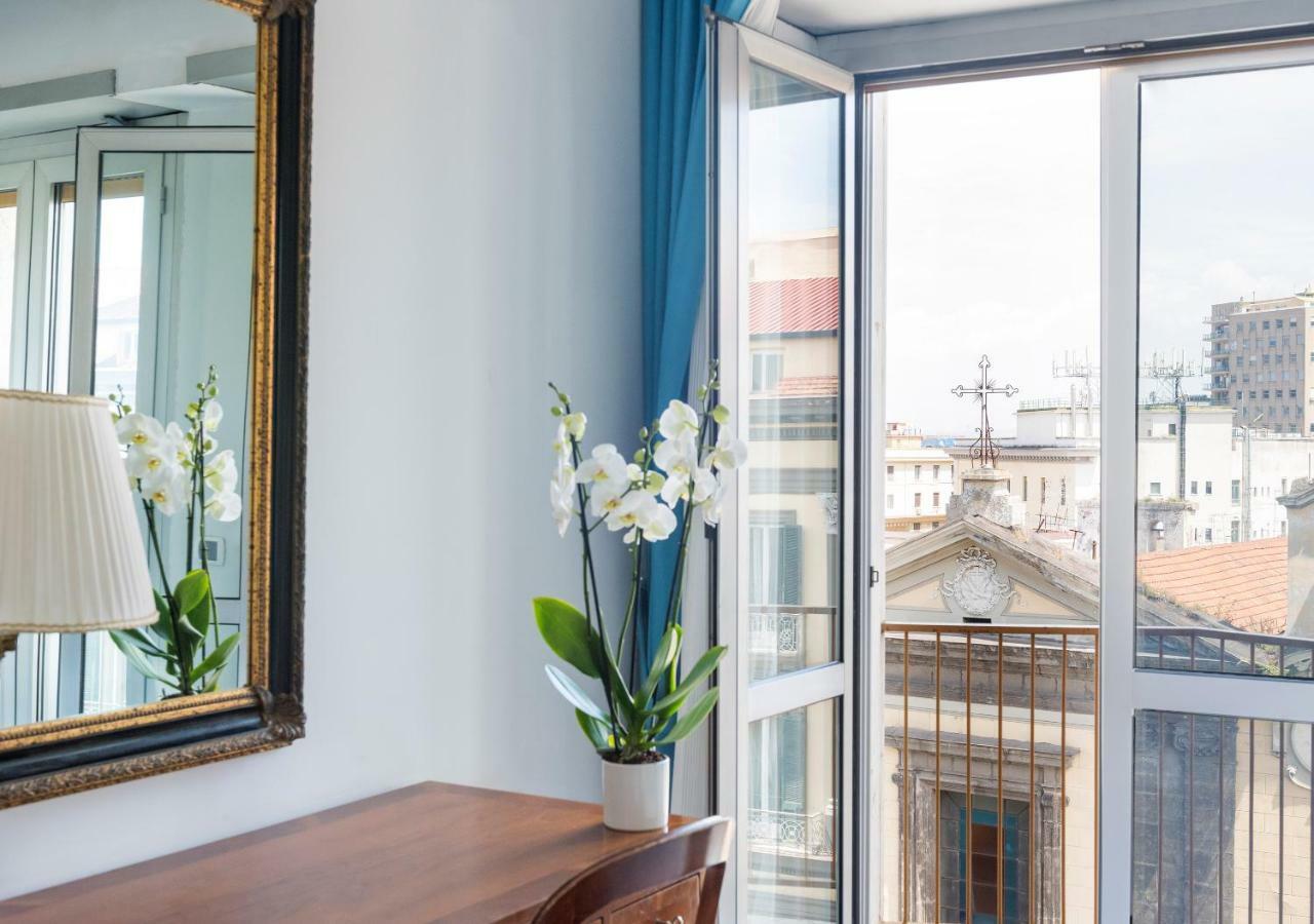 Fiorentini Residence Napoli Luaran gambar