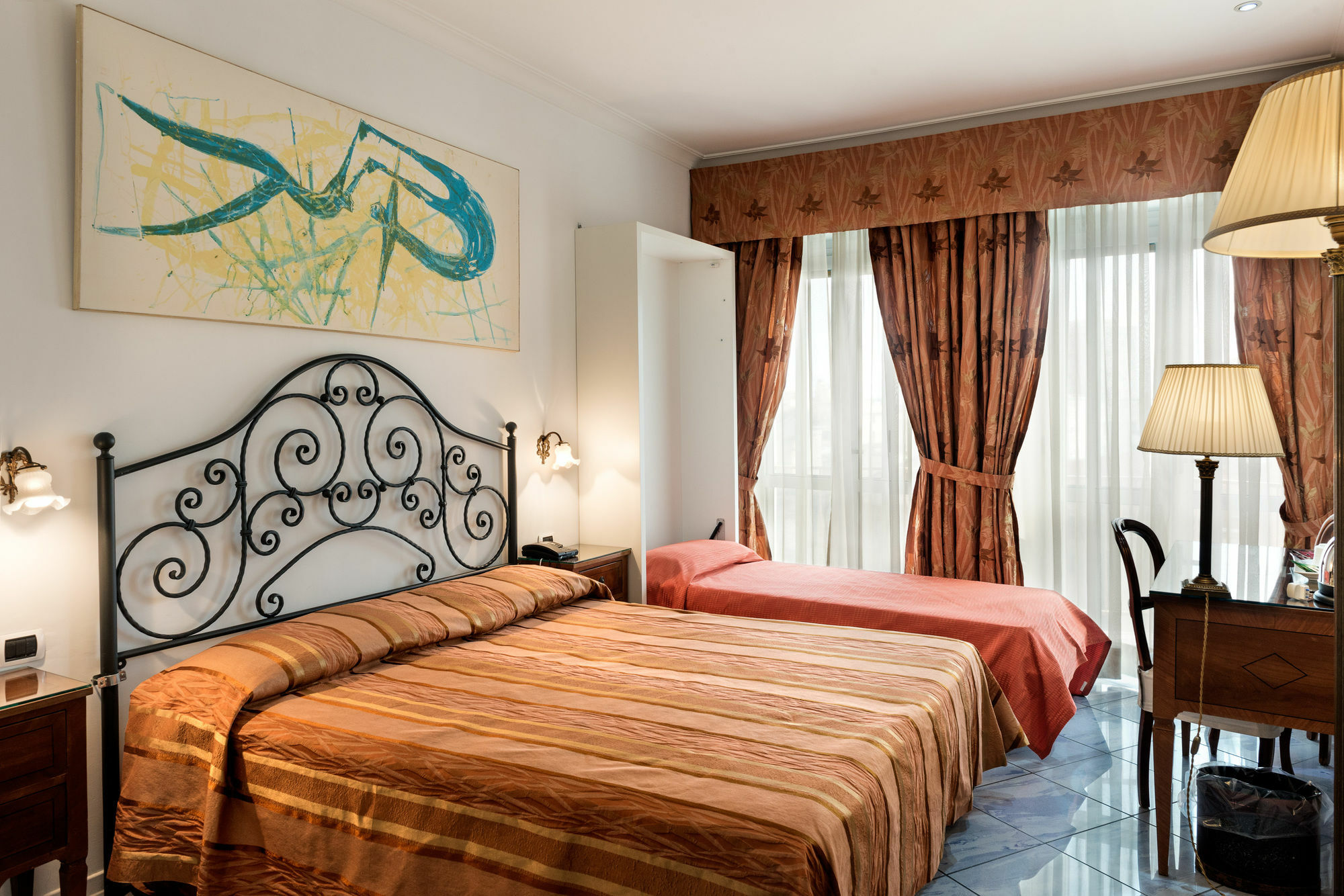 Fiorentini Residence Napoli Luaran gambar