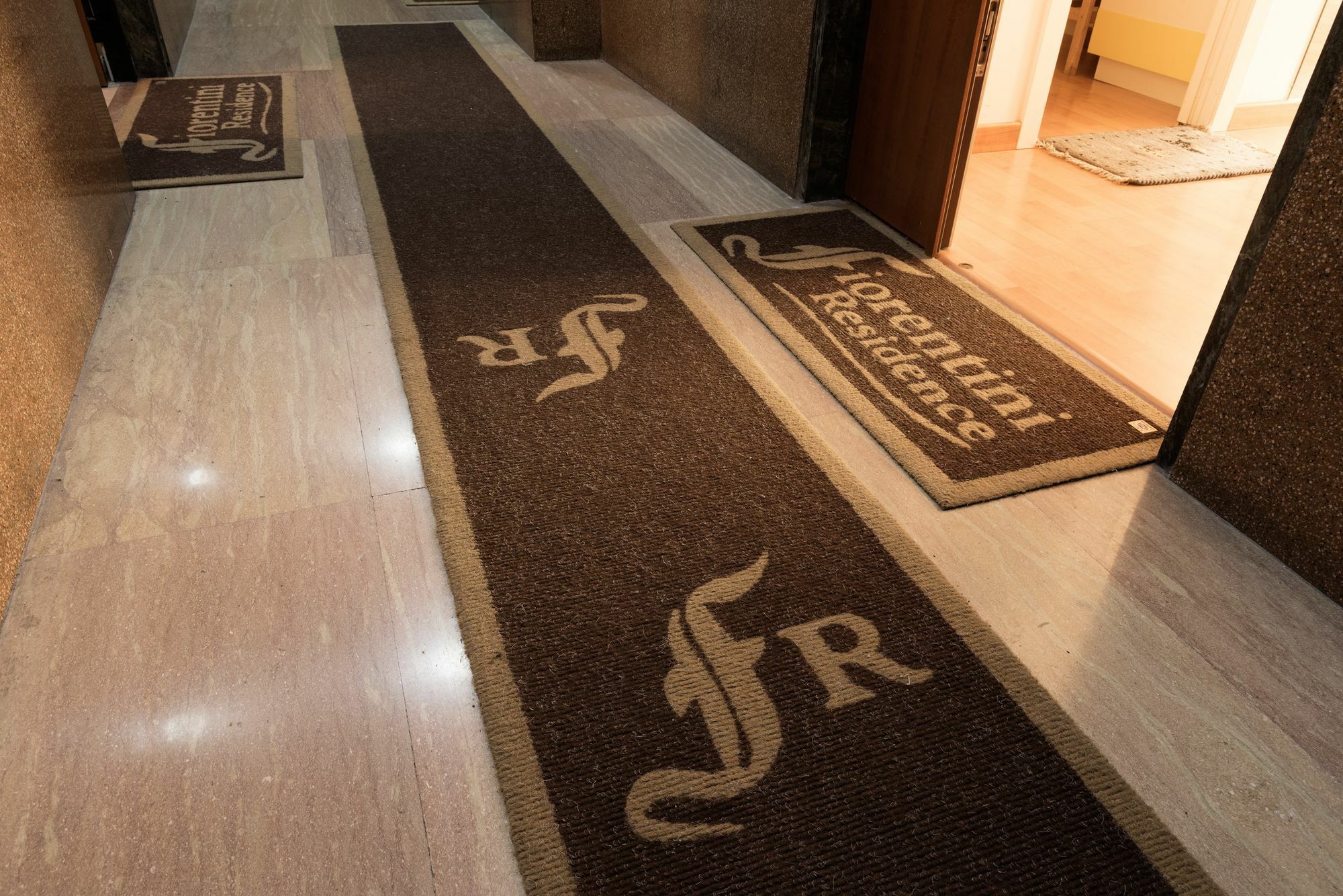 Fiorentini Residence Napoli Luaran gambar